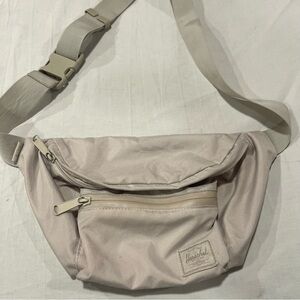 Herschel Supply Co. Light Beige Fanny Pack